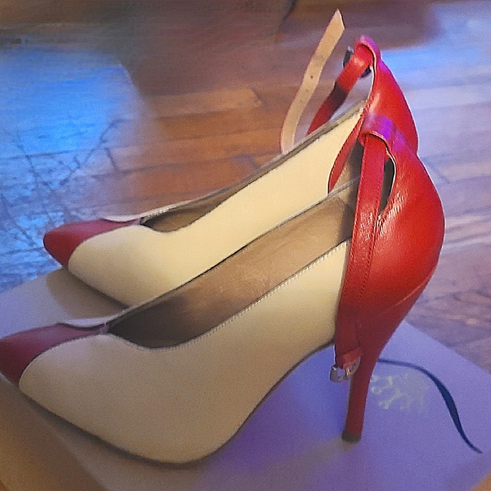 Nina Vessy Pump